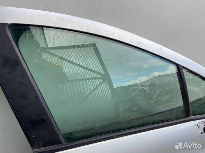 Стекло переднее правое Peugeot 408 EP6C 1 2012