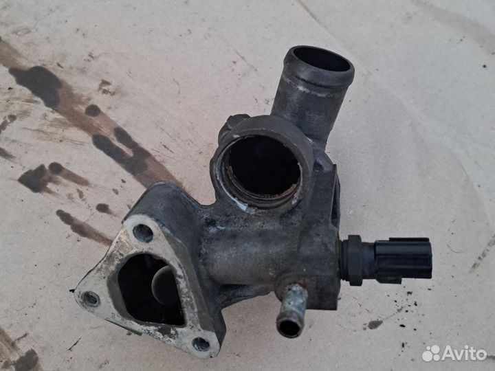 Термостат mitsubishi Carisma 1,6 4G92