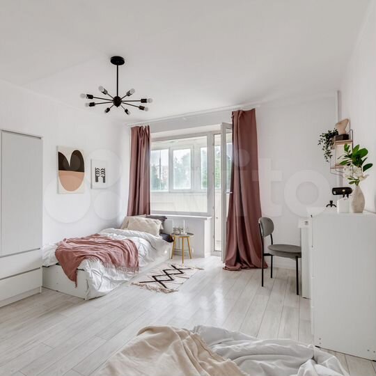 Комната 18 м² в 3-к., 2/22 эт.