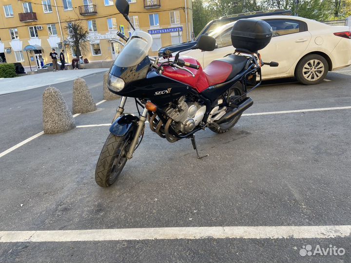 Yamaha XJ600 diversion (seca2)