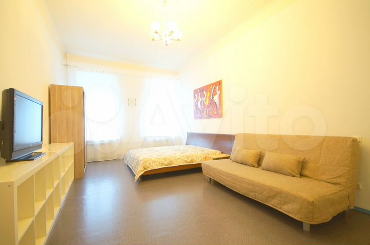 2-к. квартира, 55 м², 3/5 эт.
