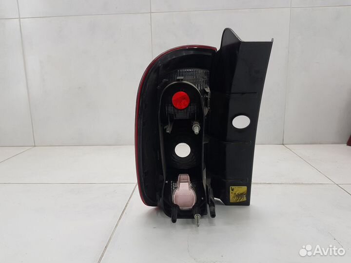Фонарь задний правый наружный Renault Duster