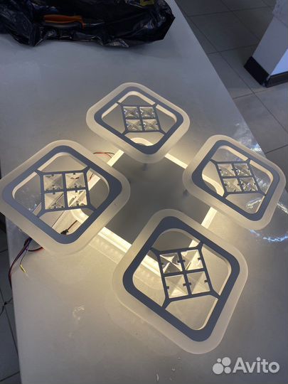 Люстра светодиодная с пультом