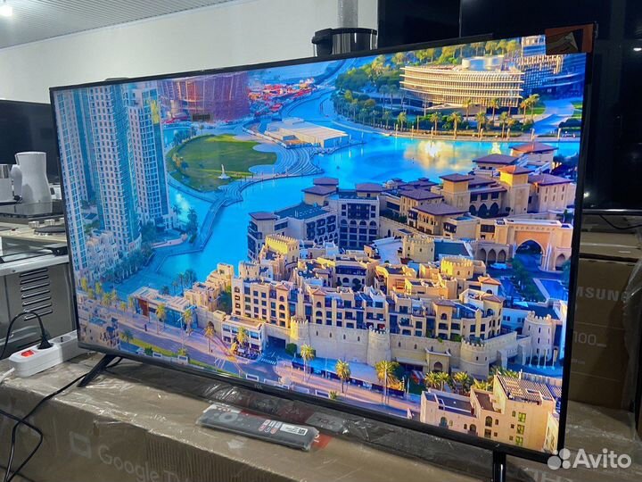 Телевизор SMART TCL 109см