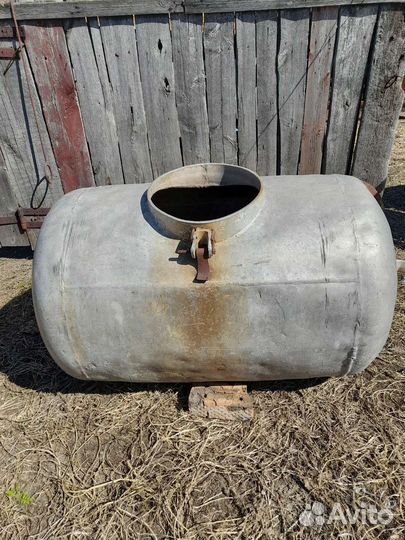 Бочка из пещевого алюминия 300-320 л