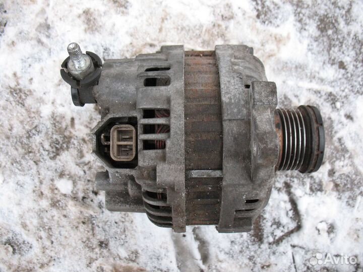 Генератор Nissan Primera P12 QR20