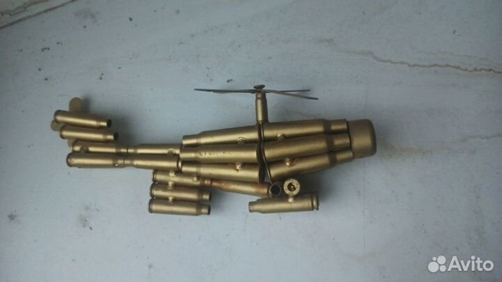 Вертолет из автоматных гильз. Сувенир