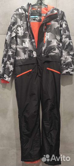 Комбинезон для сноуборда
