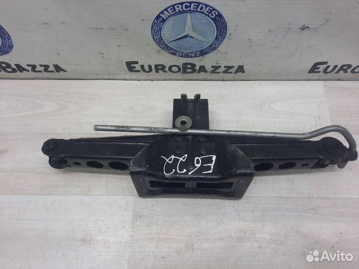 Домкрат Land Rover Freelander II