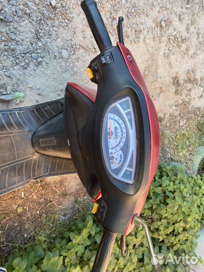 Скутер erotex sky 50