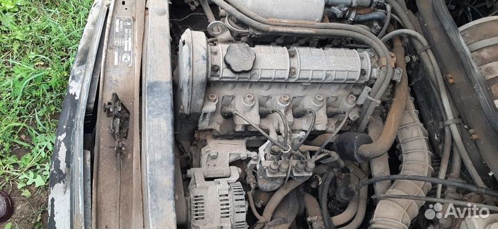 Двигатель на Москвич 214145