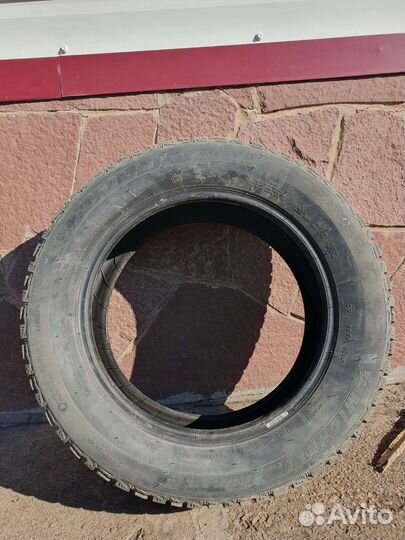 Michelin X-Ice North 4 205/60 R16