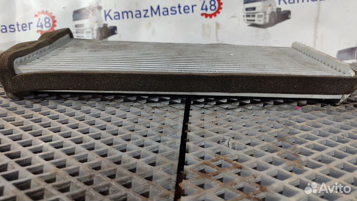 81619016191 Радиатор отопителя камаз 5490