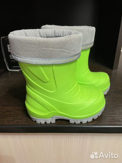 Детские резиновые сапоги