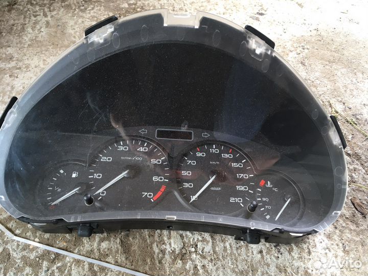 Комбинация приборов пежо 206