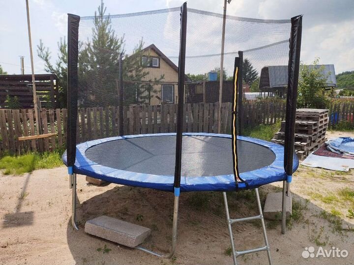 Батут с сеткой уличный 305 см. Новый. Доставка