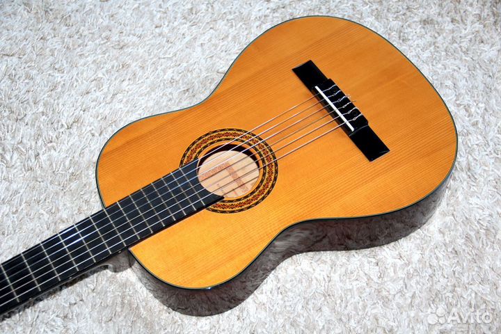 Гитара классическая hora (Румыния)