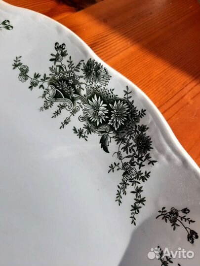 Блюдо Товарищества М.С. Кузнецова