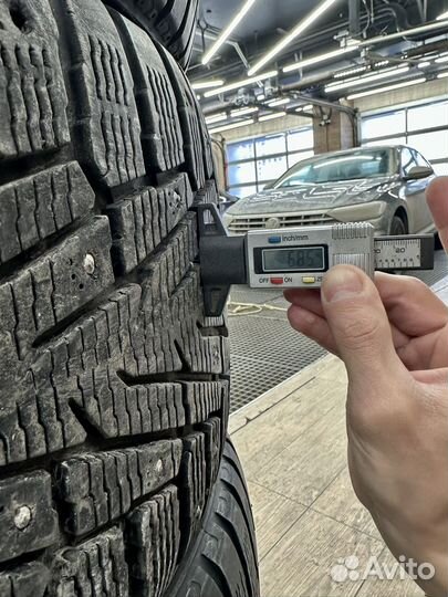 Nokian Tyres Hakkapeliitta 7 SUV 295/40 R21 111T