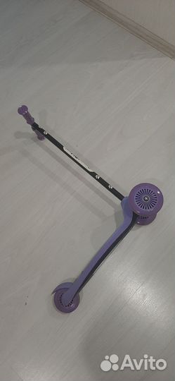 Самокат детский трехколесный