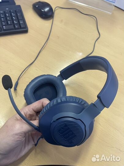 Проводные наушники jbl с микрофоном