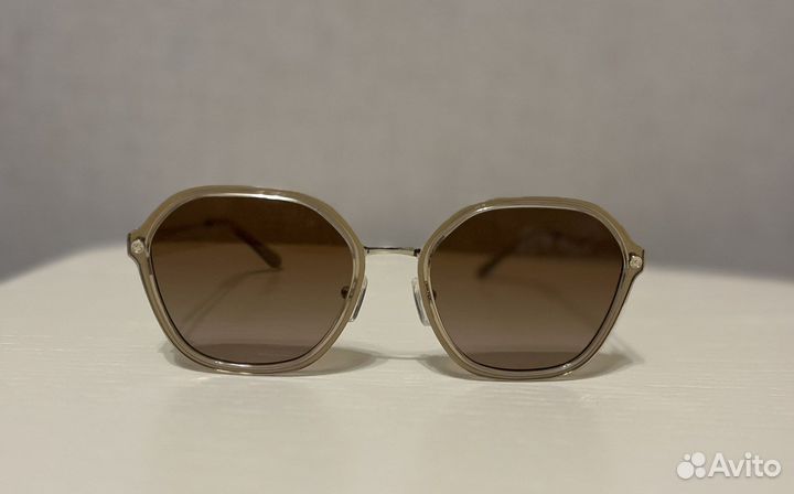 Солнцезащитные очки michael kors новые