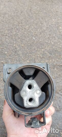 Подушка двигателя hyundai getz 1.4 АКПП
