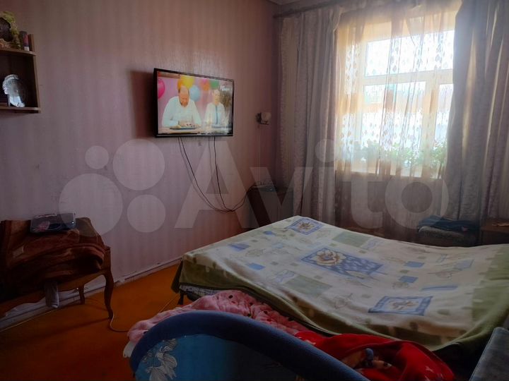 Коттедж 196,7 м² на участке 26 сот.