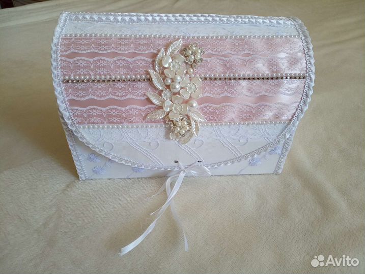 Свадебный сундук для денег