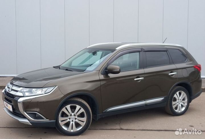 Mitsubishi Outlander 2.4 CVT, 2015, 115 000 км