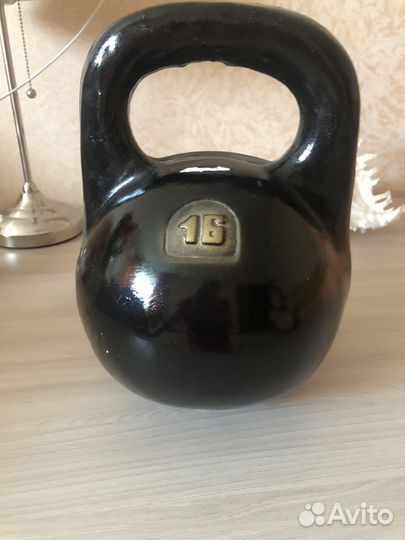 Копилка гиря