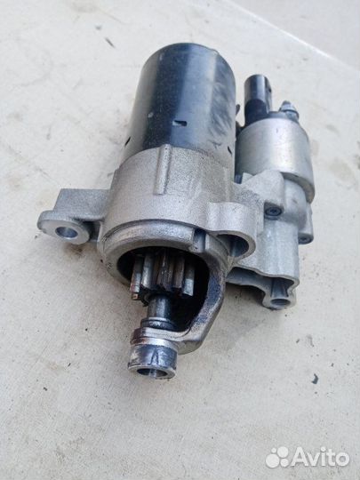 Стартер Audi A4 B8 CDH 2011