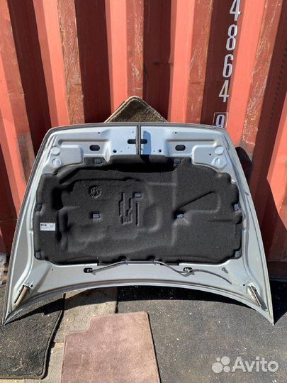 Капот Вольво C30 V50 S40 Volvo в сборе