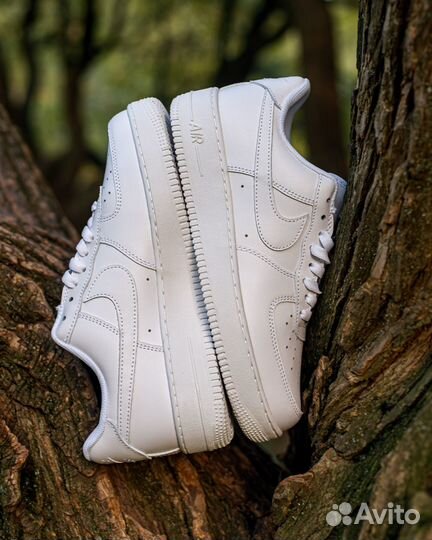 Кроссовки унисекс Nike Air Force 1 Low белые