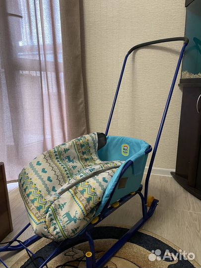 Детские санки с колесами