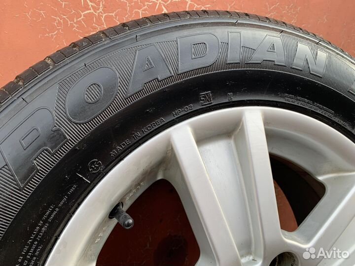 Nexen Roadian HP 215/65 R16