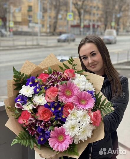 Цветы розы гвоздики букеты боксы доставка