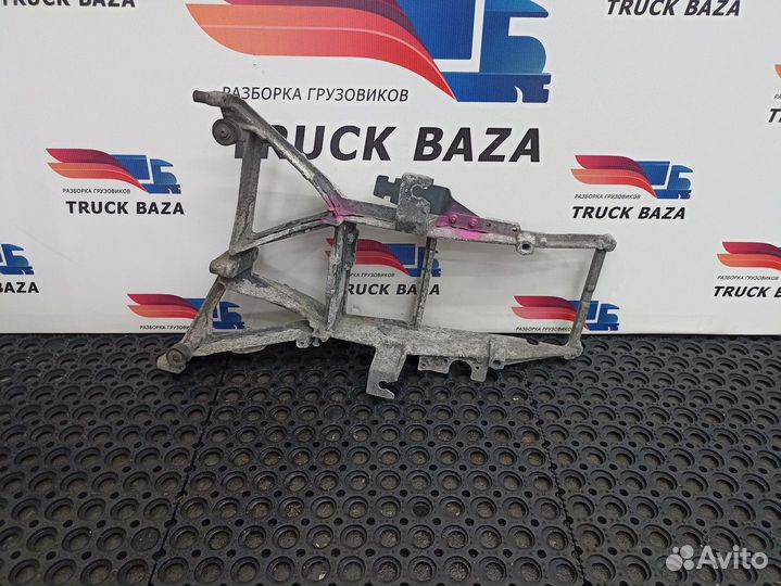 Кронштейн фары левой Daf XF105