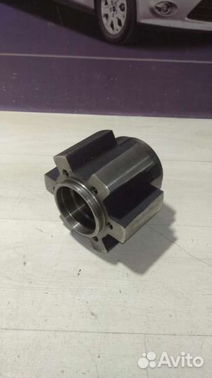 Ступица заднего моста спарка Форд Транзит 2014+