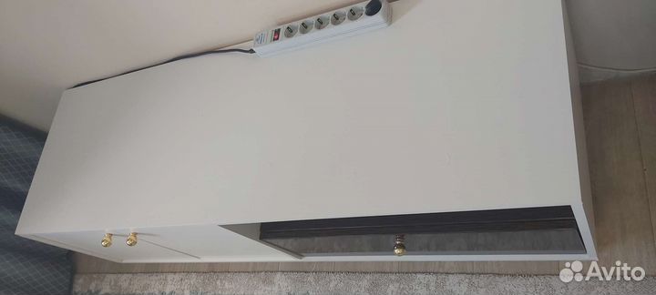 Тумба под тв