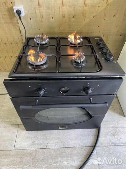 Духовой шкаф электро и варочная газ
