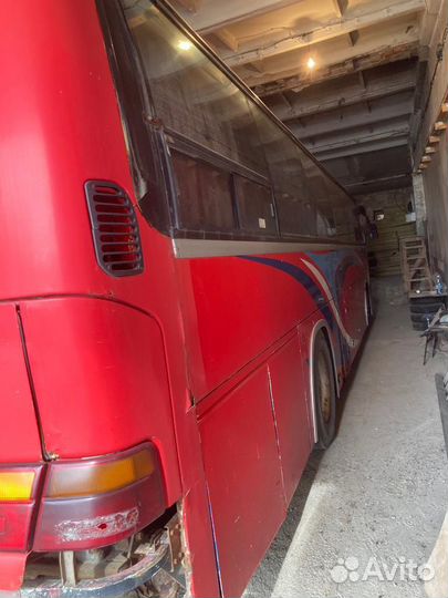 Туристический автобус Kia Granbird, 2002