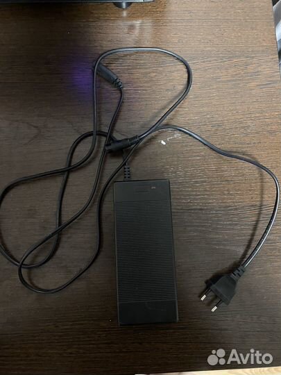 Блок питания kugoо m4