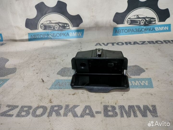 Пепельница задней двери BMW X5 E53 LCI