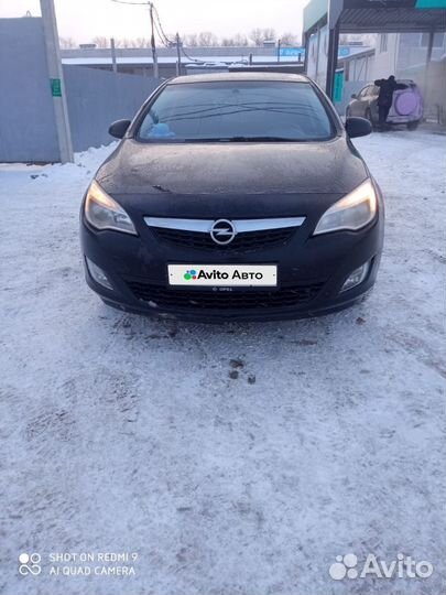 Opel Astra 1.6 МТ, 2011, 160 000 км