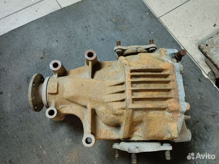 Редуктор Toyota Touring Hiace, Regius