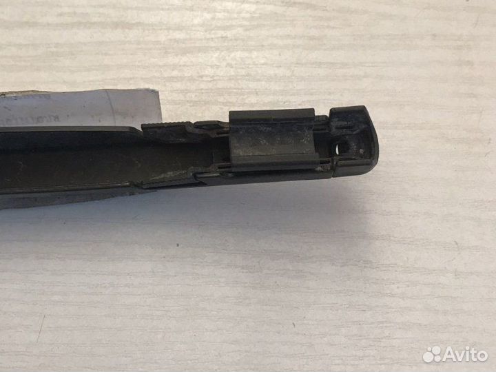 Поводок стеклоочистителя задний Mercedes-Benz