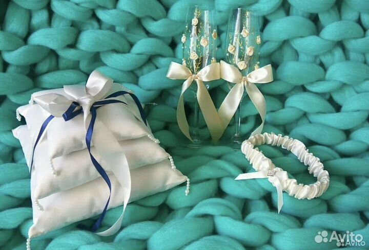 Свадебные бокалы