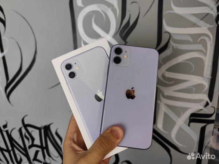 iPhone 11, 64 ГБ