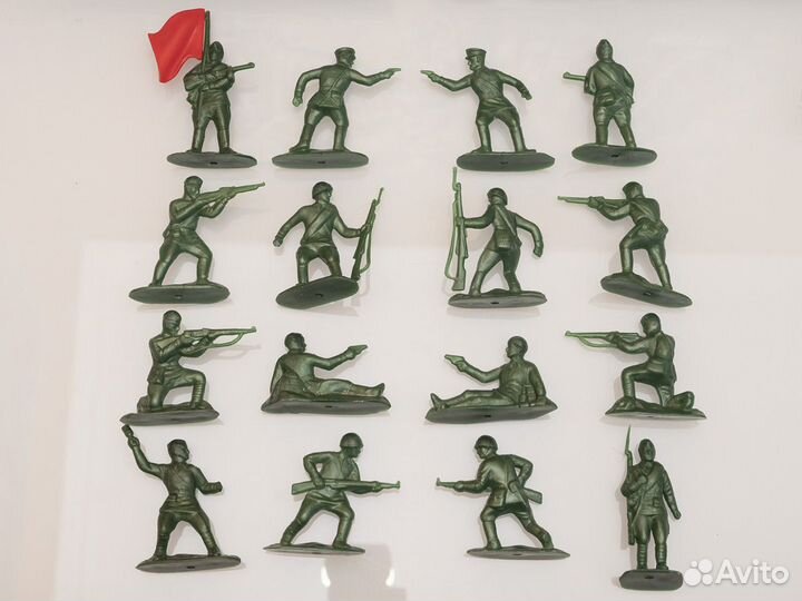 Игрушки СССР солдатики индейцы рыцари от